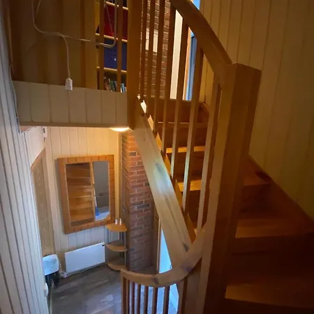 Koselig Hus Ved Elveparken, Egen Campingvogn Pa Homannsberget Vakantiehuis