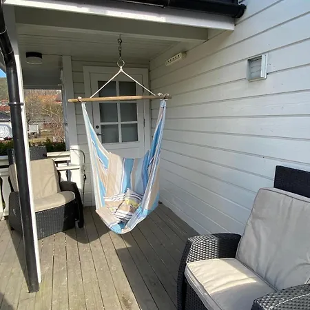 Koselig Hus Ved Elveparken, Egen Campingvogn Pa Homannsberget Vakantiehuis