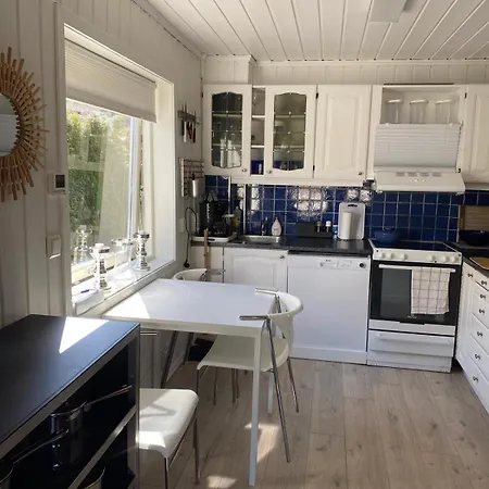 Koselig Hus Ved Elveparken, Egen Campingvogn Pa Homannsberget * Drammen